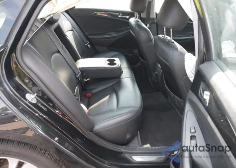 2013 Hyundai Sonata Limited z USA, uszkodzony, nr VIN 5NPEC4AC6DH512237